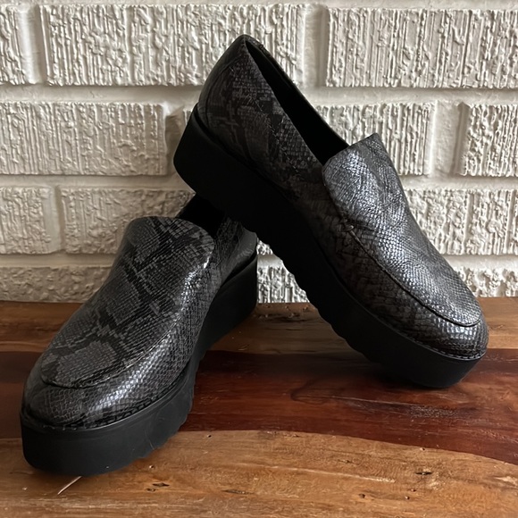 Vince Shoes - VINCE Black Snake Platform Loafer